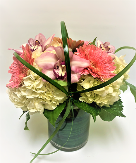 Modern Tabletop Arrangements